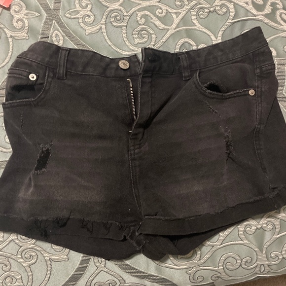 Black Denim Shorts - Picture 1 of 1